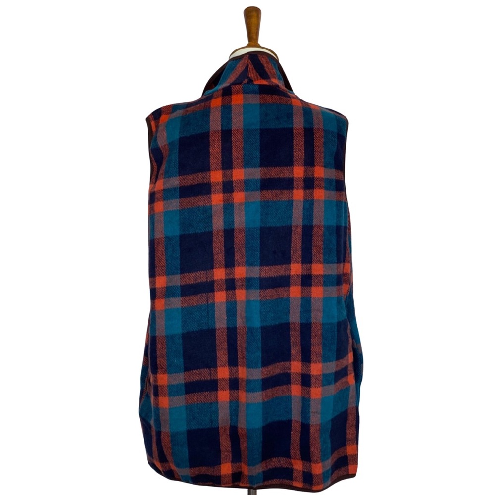 Buffalo Plaid Asymmetric Sleeveless Vest Cardigan - Picture 12 of 16